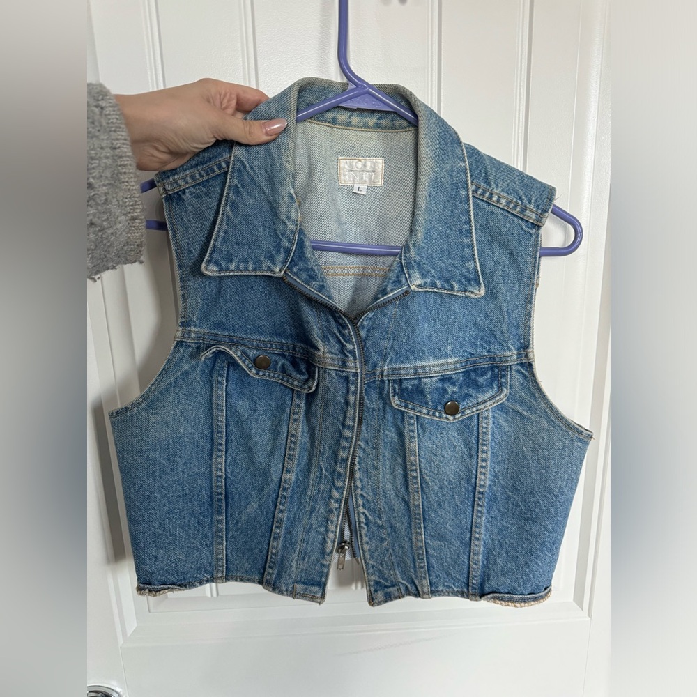 VINTAGE 80s Jean vest